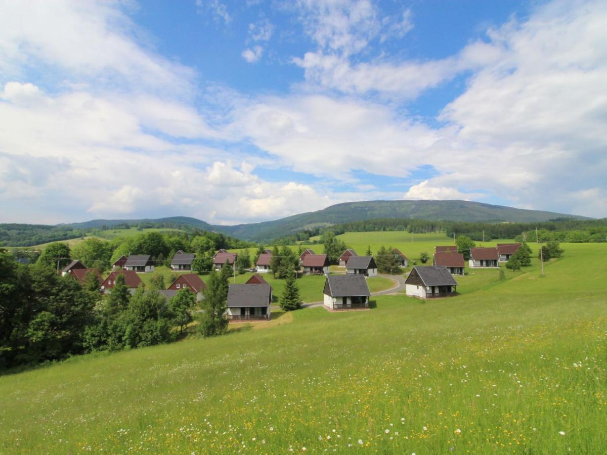 Holiday Home Holiday Hill 42 By Interhome Cista  Dış mekan fotoğraf